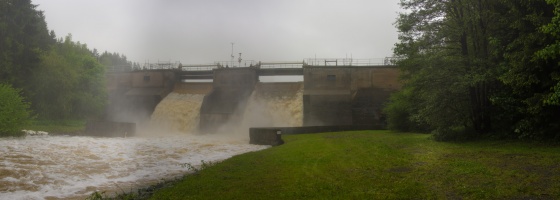 Talsperre Wisenta bei Hochwasser ca. 33m³